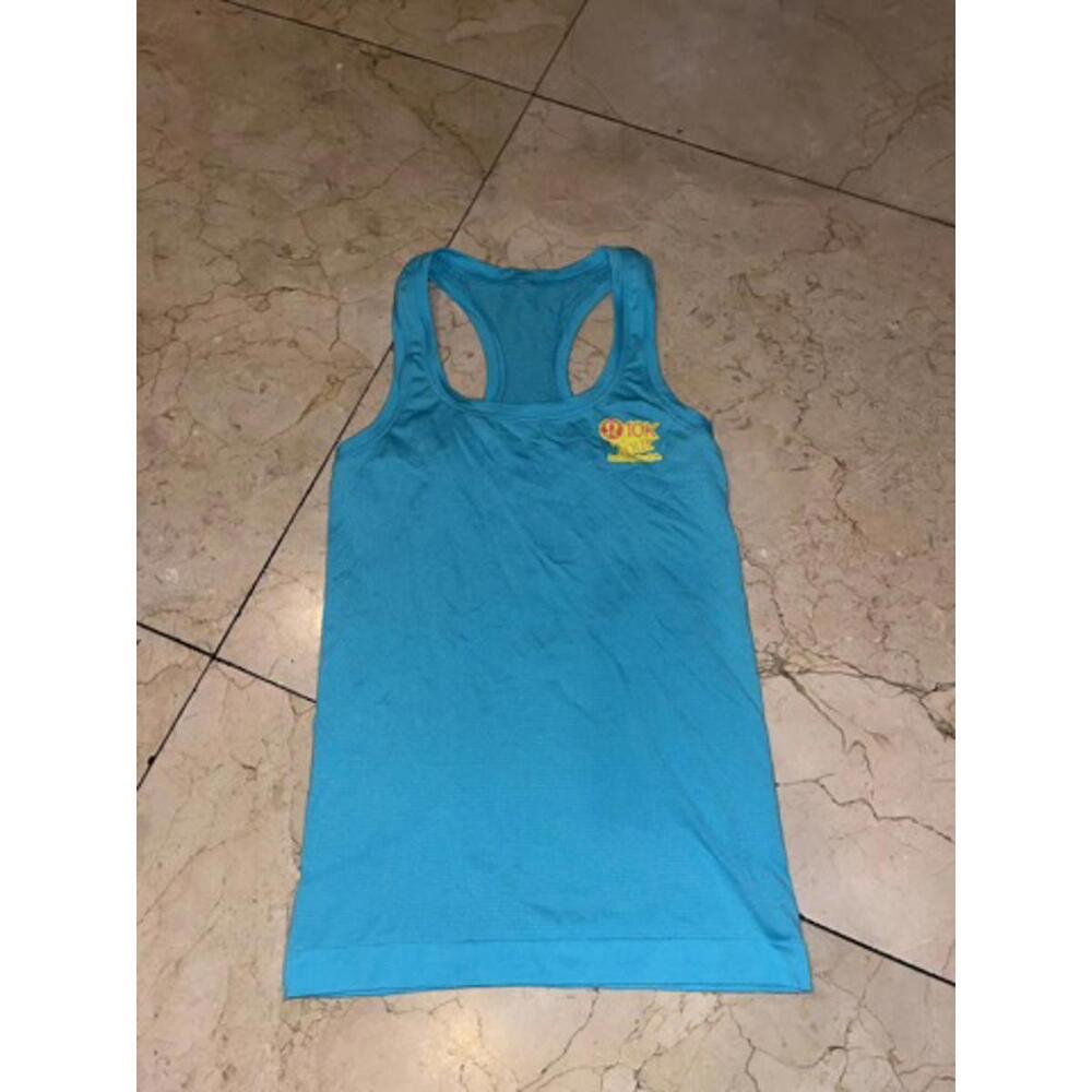 Lululemon Swiftly Tech Racerback 2.0 - Picture 2 of 2